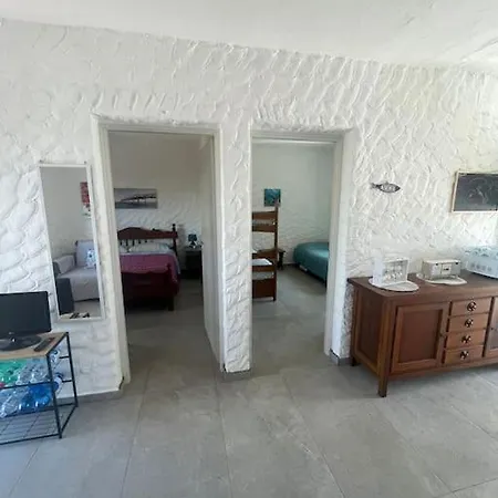 Casa Sul Mare Con Giardino Sardegna Sant'antioco Cala Sapone